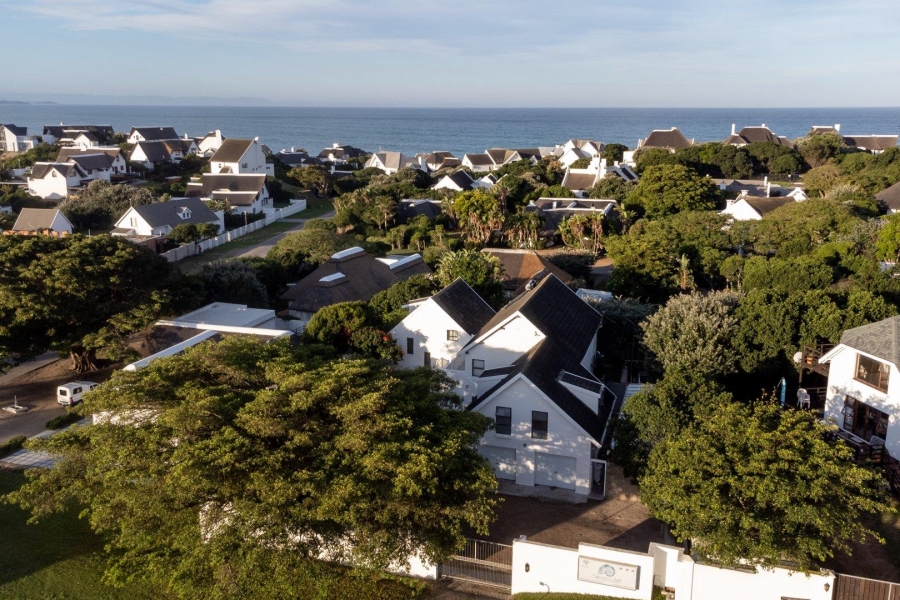 7 Bedroom Property for Sale in St Francis Bay Village Eastern Cape